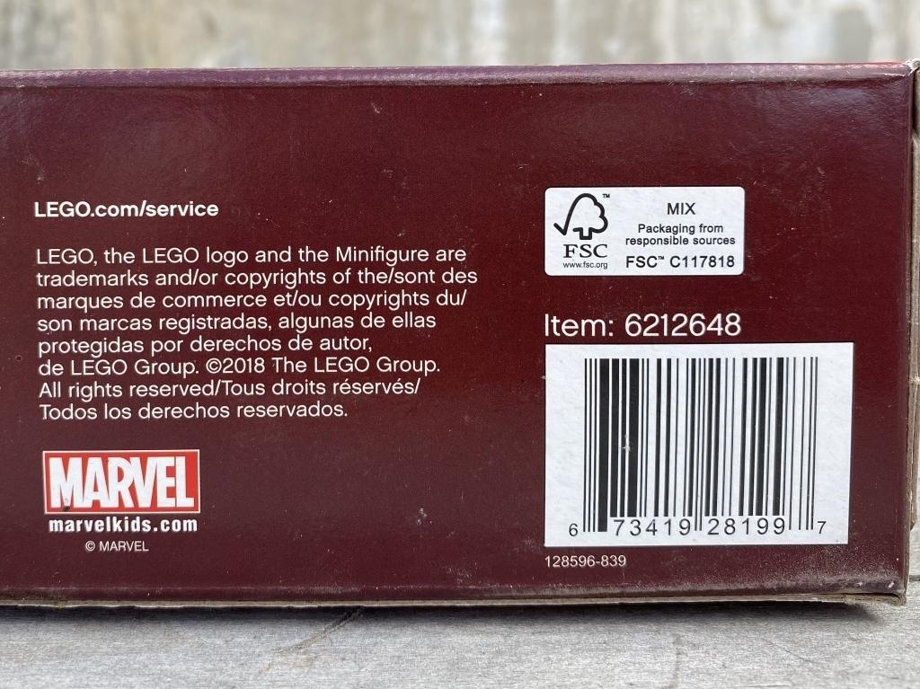 UNUSED LEGO Marvel Super Heroes Avenger Set