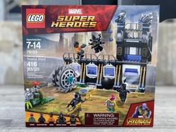 UNUSED LEGO Marvel Super Heroes Avenger Set