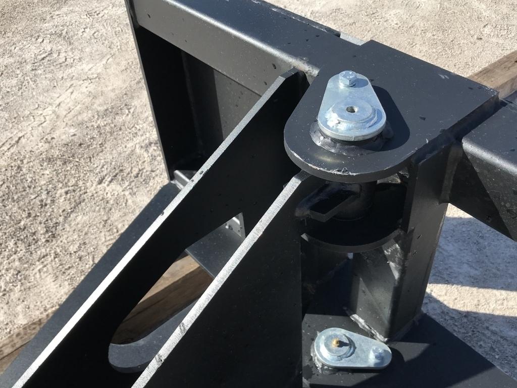 UNUSED Hydraulic Skid-Steer Tree Puller