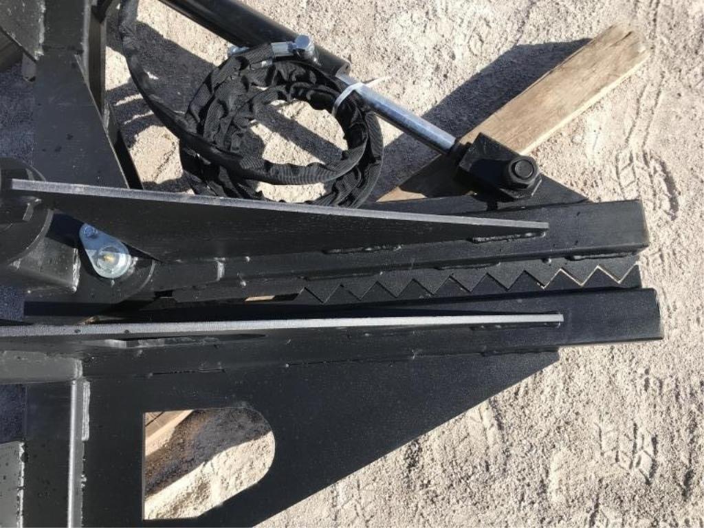 UNUSED Hydraulic Skid-Steer Tree Puller