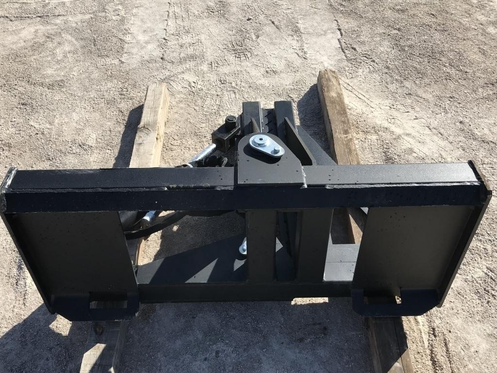 UNUSED Hydraulic Skid-Steer Tree Puller