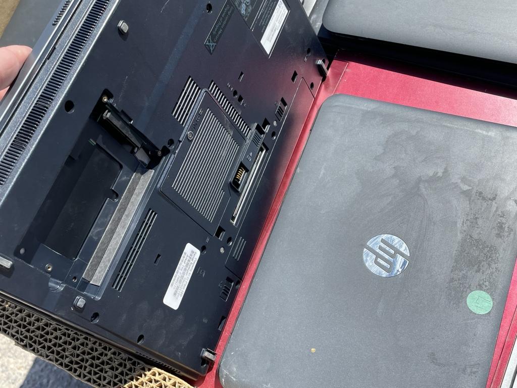 Aprx (240)pcs -Dell ChromeBooks,HP Streams/Laptops
