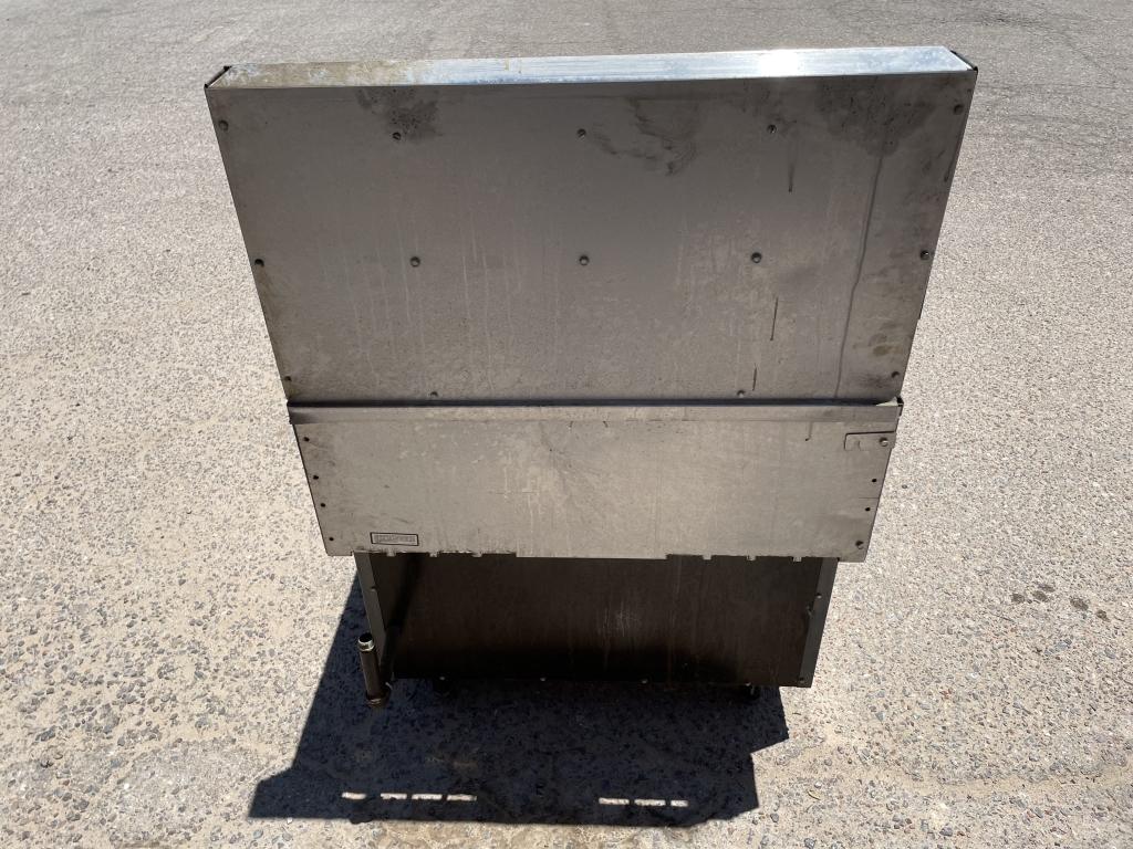 Vulcan Gas Flattop w/ Oven