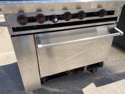 6 Burner Gas Range / Oven