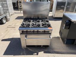 6 Burner Gas Range / Oven