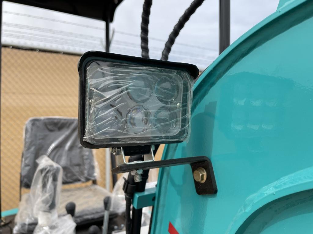 UNUSED 2023 AGT 13.5HP Gas Mini-Excavator QH12
