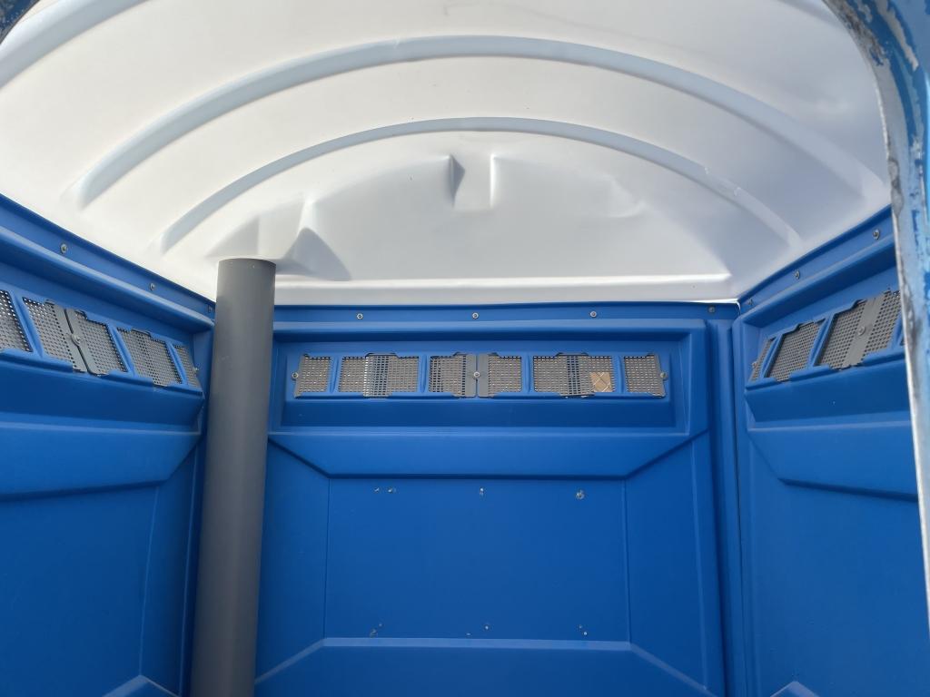 PolyJohn Port-a-Pot -B