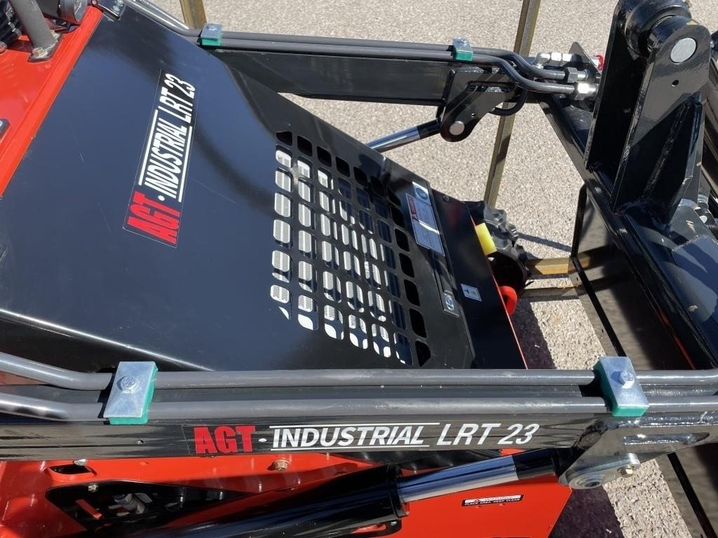 UNUSED 2023 Mini Skid-Steer Loader LRT23