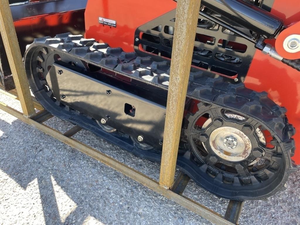UNUSED 2023 Mini Skid-Steer Loader LRT23