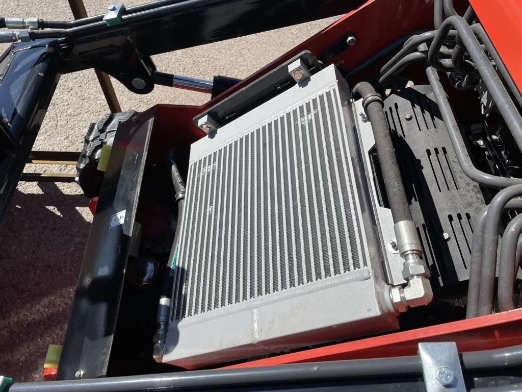 UNUSED 2023 Mini Skid-Steer Loader LRT23