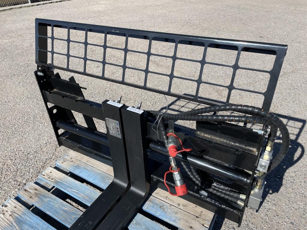 UNUSED Hydraulic Skid-Steer Fork Attachment w/Side