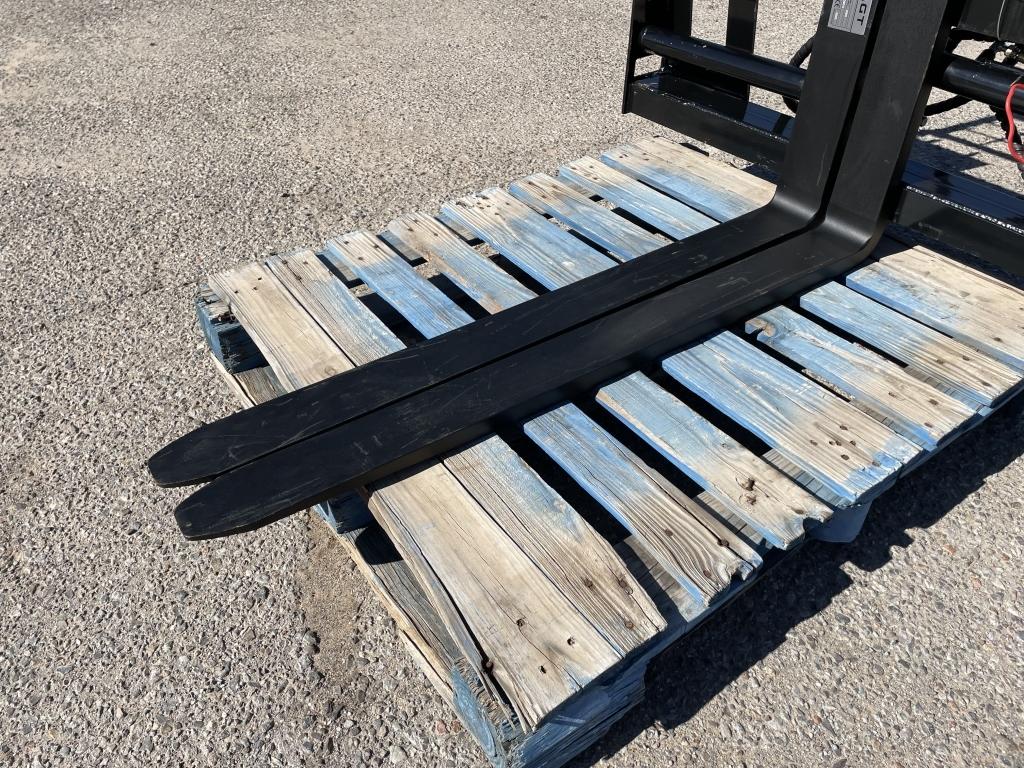 UNUSED Hydraulic Skid-Steer Fork Attachment w/Side