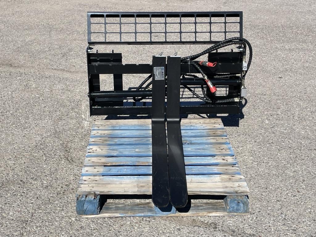 UNUSED Hydraulic Skid-Steer Fork Attachment w/Side