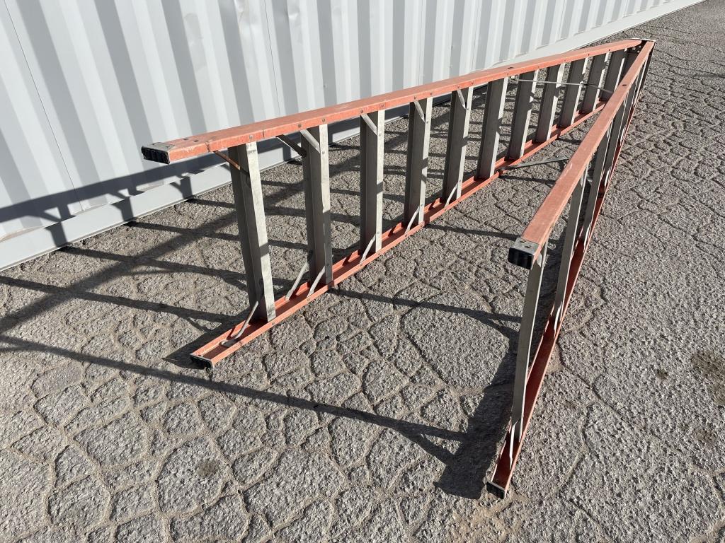 12FT Fiberglass Ladder -E