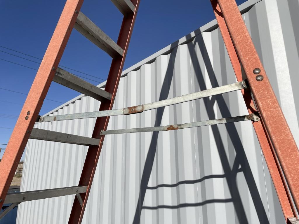 12FT Fiberglass Ladder -E