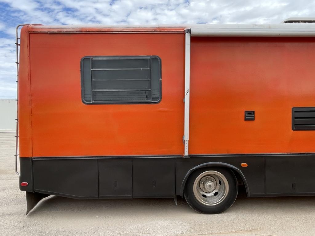 1995 Gulf Stream Scienic Cruiser RV