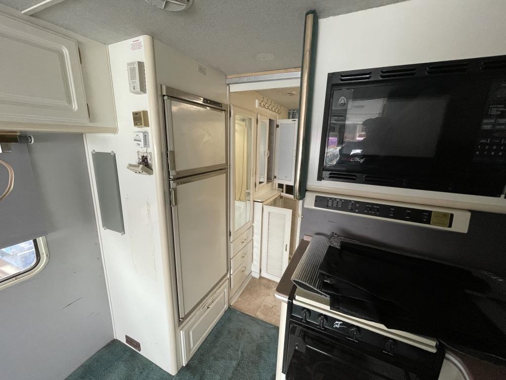 1995 Gulf Stream Scienic Cruiser RV