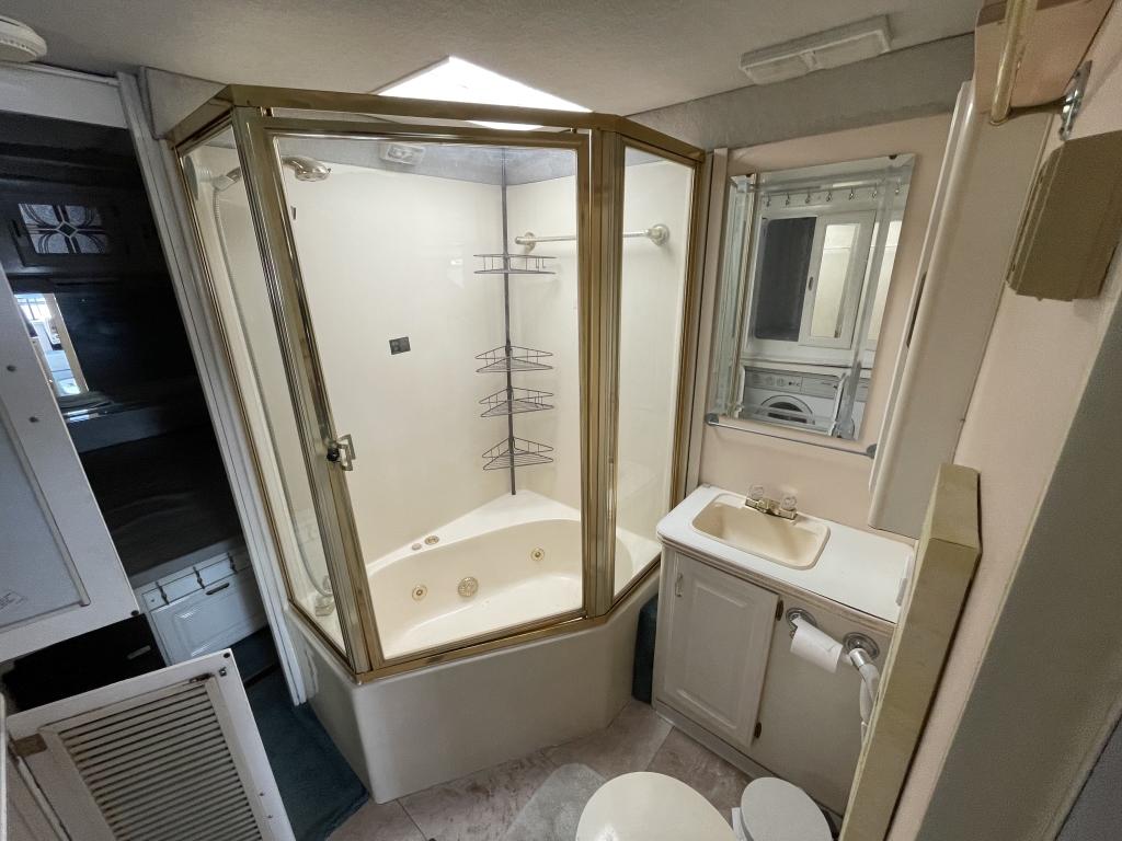 1995 Gulf Stream Scienic Cruiser RV