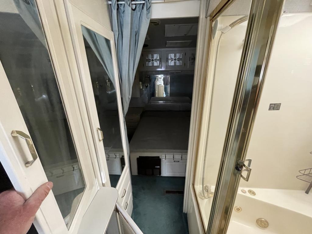 1995 Gulf Stream Scienic Cruiser RV