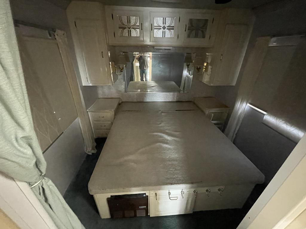 1995 Gulf Stream Scienic Cruiser RV