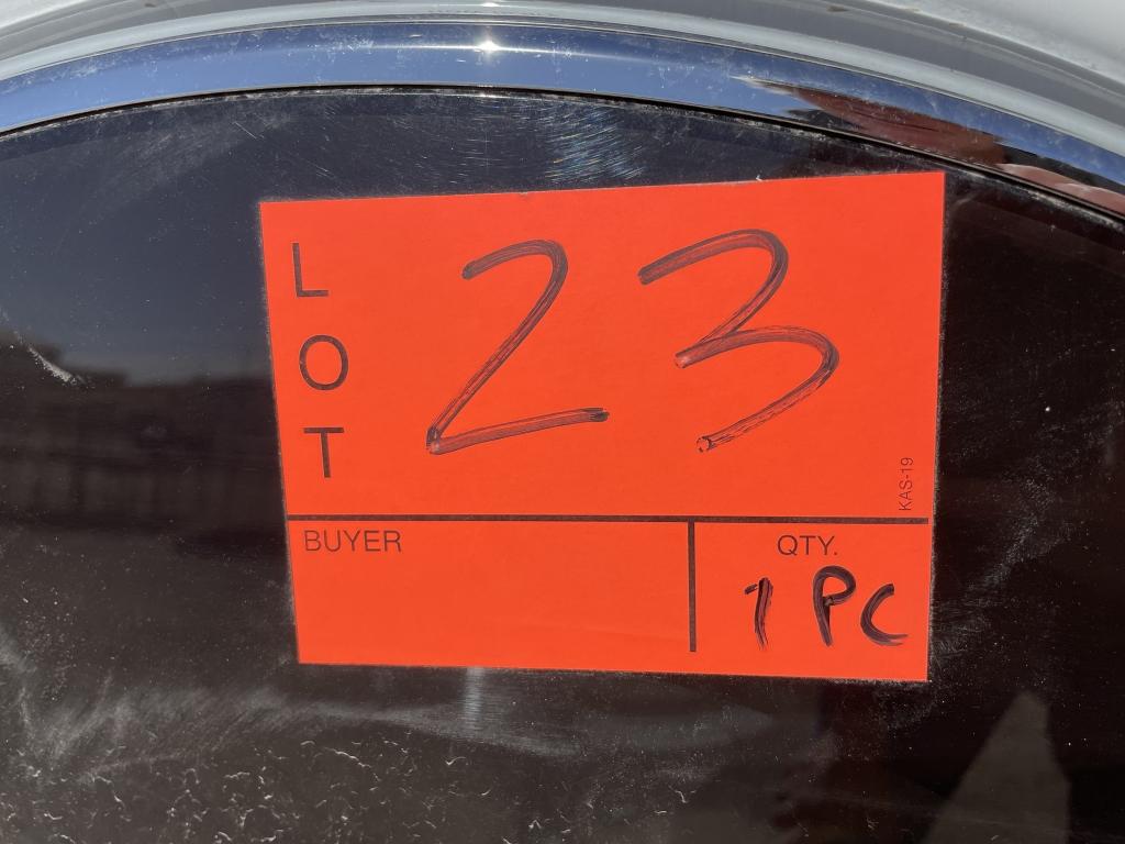 School Surplus-Whirlpool FrontLoad Washing Machine