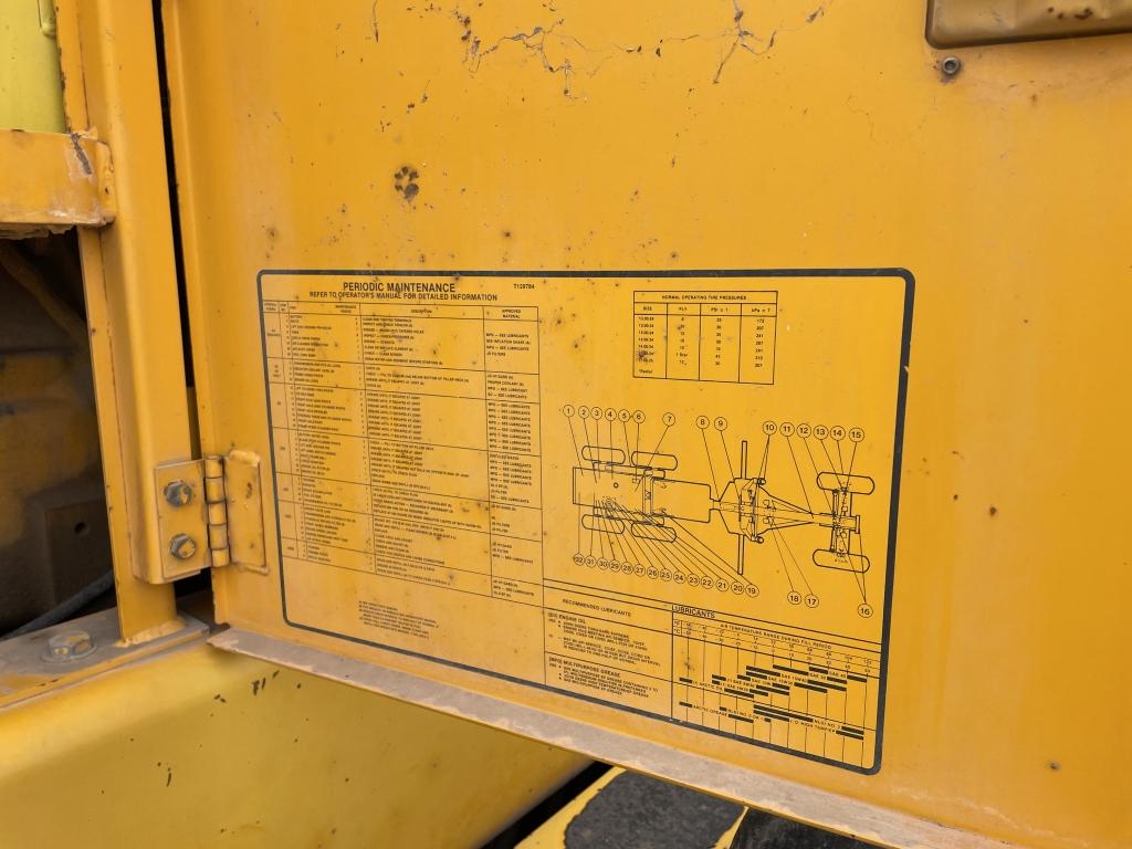 John Deere 770 B-H Motor Grader w/Ripper