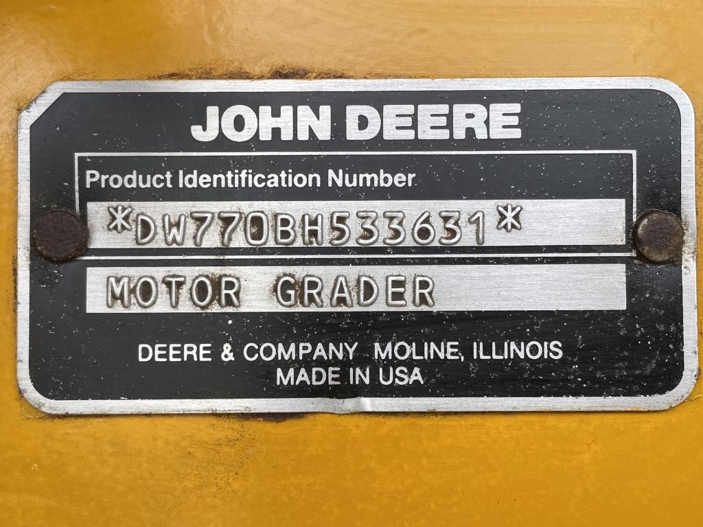 John Deere 770 B-H Motor Grader w/Ripper