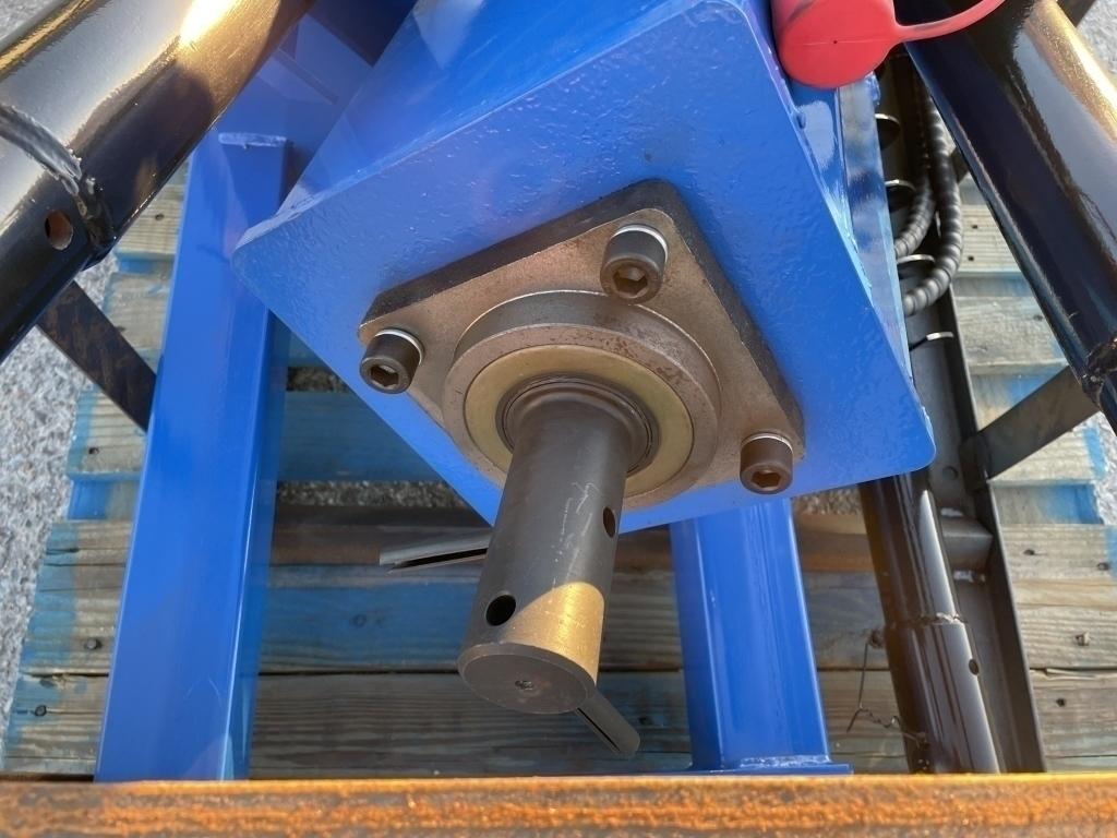 UNUSED Hydraulic Skid-Steer Blue Auger w/ 3 Bits
