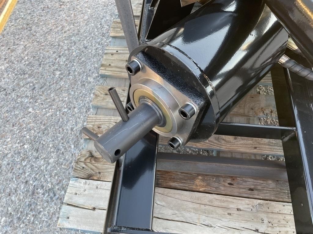 UNUSED Hydraulic Skid-Steer Black Auger w/ 3 Bits