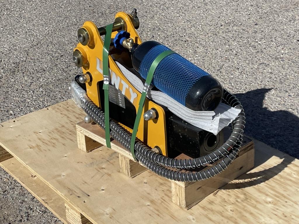 UNUSED Mini-Excavator Hydraulic Breaker w/ 2 Bits