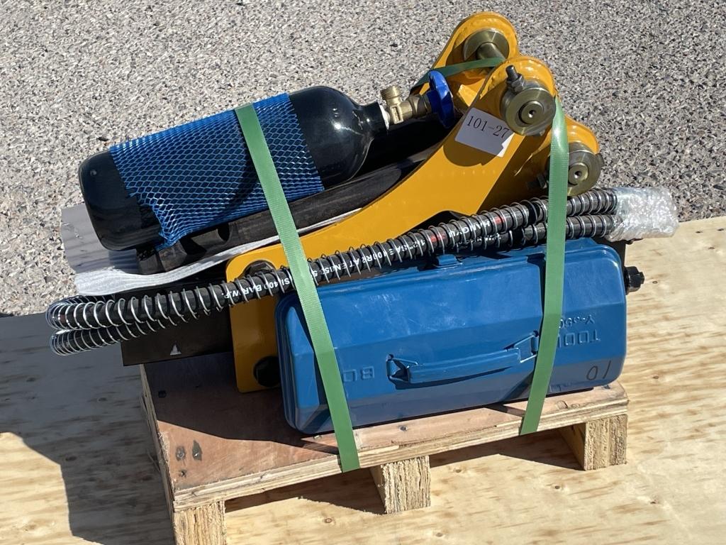 UNUSED Mini-Excavator Hydraulic Breaker w/ 2 Bits