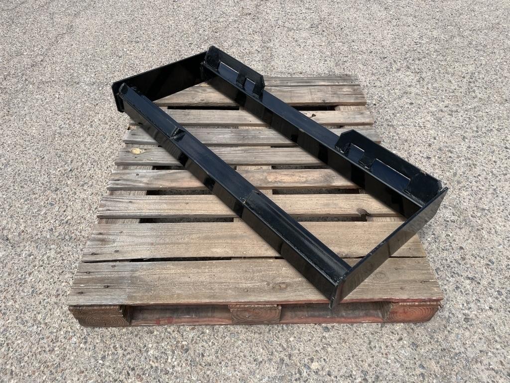 UNUSED SkidSteer/Tractor QuickAttach MountingPlate