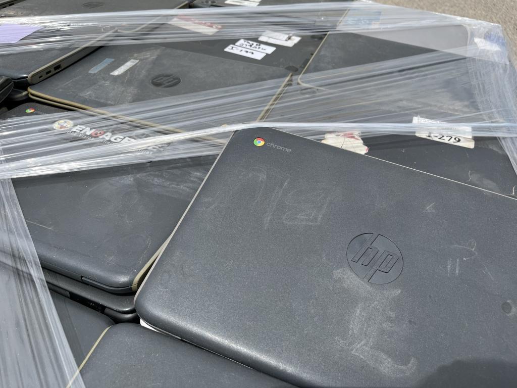School District Surplus-Aprx(300) ChromeBooks -H
