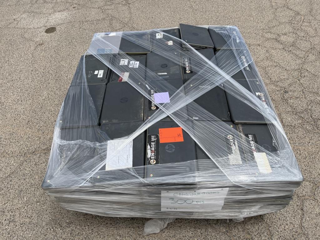 School District Surplus-Aprx(300) ChromeBooks -H