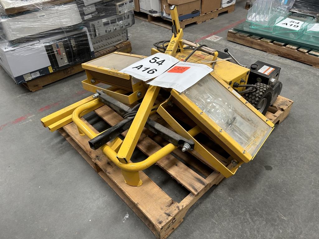 College Surplus- Bull Dog Portable Power Tower