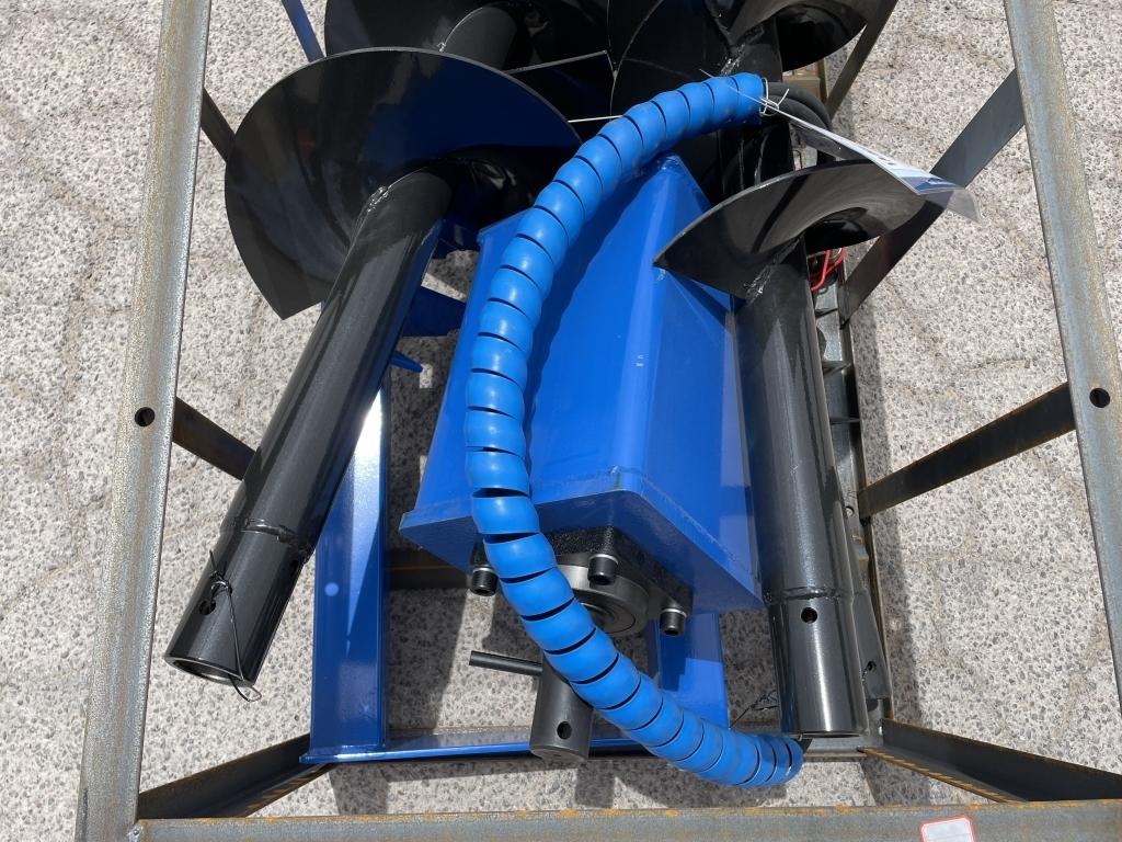 UNUSED Hydraulic Skid-Steer Blue Auger w/ 3 Bits