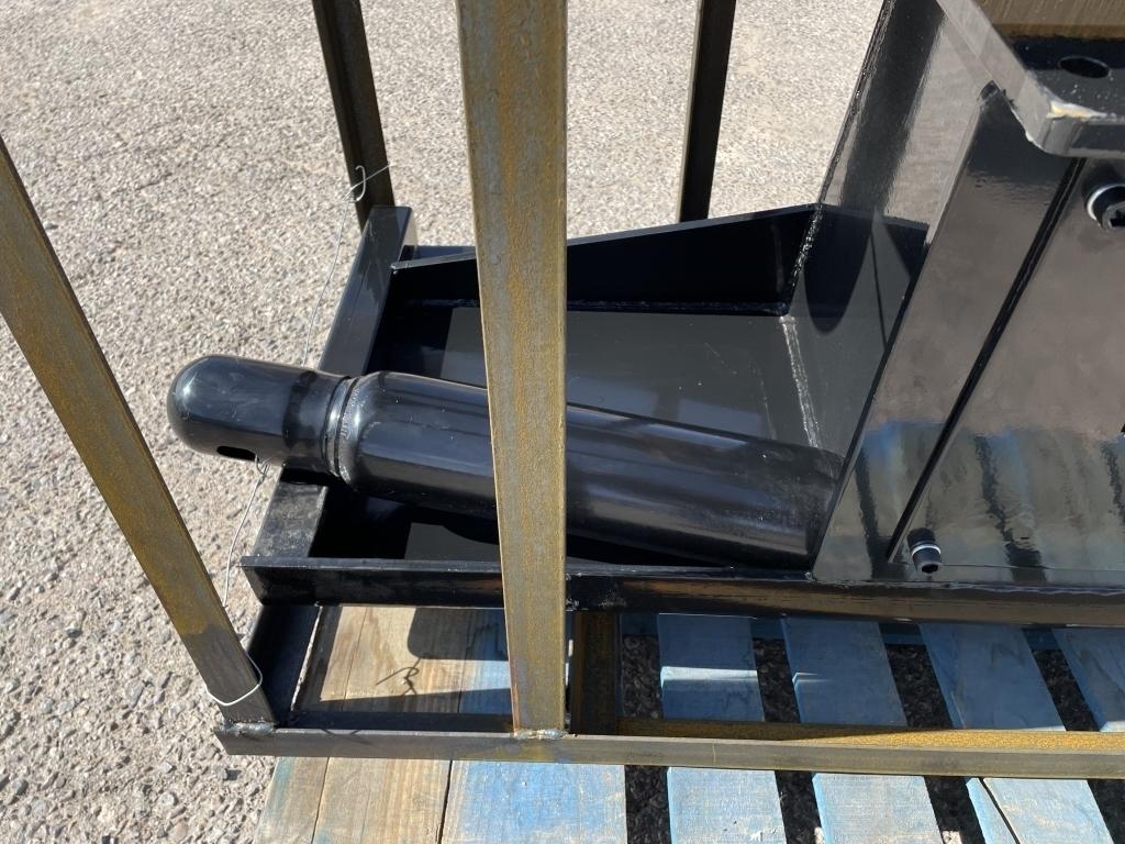 UNUSED AGT 680 Hydraulic Drop Post Hammer