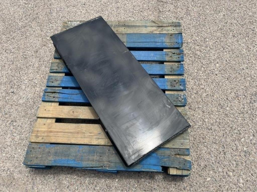 UNUSED SkidSteer/Tractor QuickAttach MountingPlate