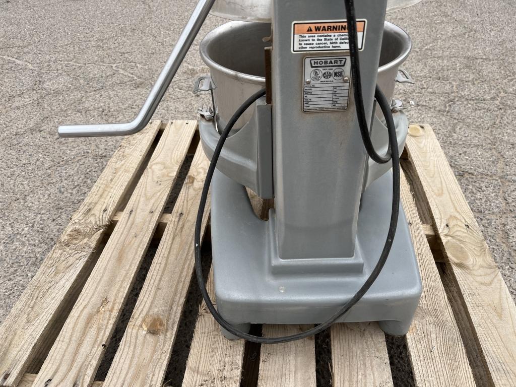 Hobart A200 Table Top Food Mixer
