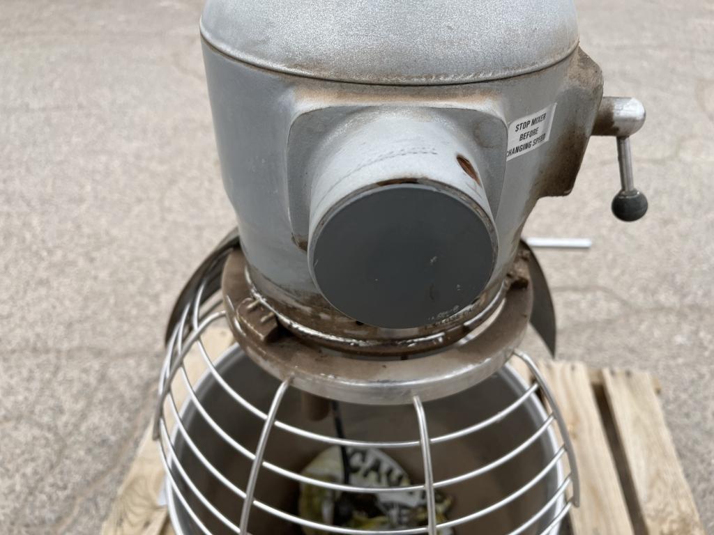 Hobart A200 Table Top Food Mixer