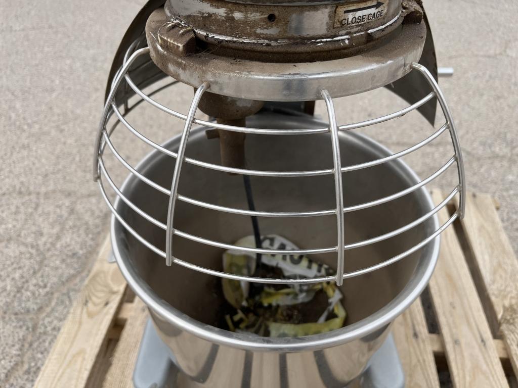 Hobart A200 Table Top Food Mixer