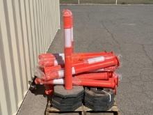 UNUSED (25)pcs Construction Safety Bollard Cones