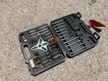 Pittsburgh Bolt-Type Wheel Puller Set