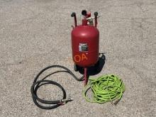 40LB Abrasive Blaster w/ Hose
