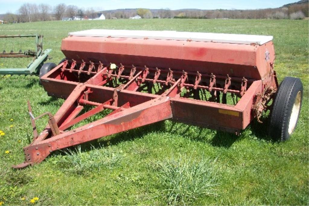 IH 510 Grain Drill