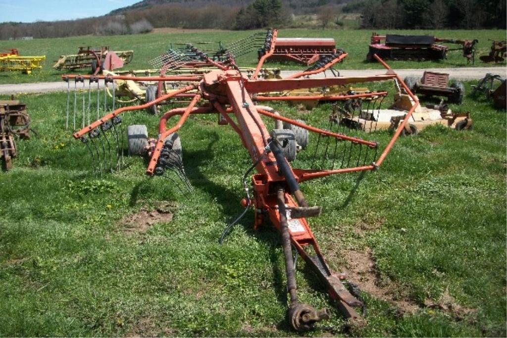 Kuhn GA4120TH Rotary Rake