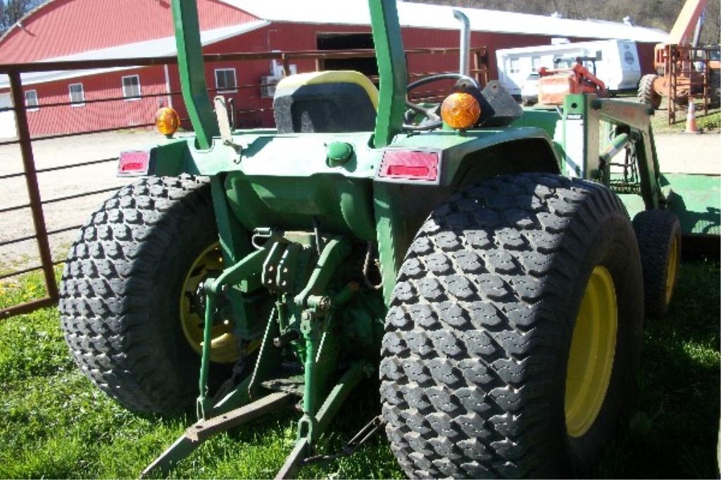 JD 970 4WD w/loader