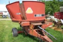 CaseIH 8610 Round Bale Processor