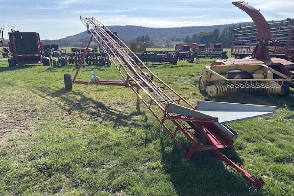 Hayrite 30 Ft Elevator On Wheels