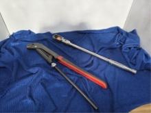 Snap-on Adjustable Pliers & 1/2 In. Ratchet